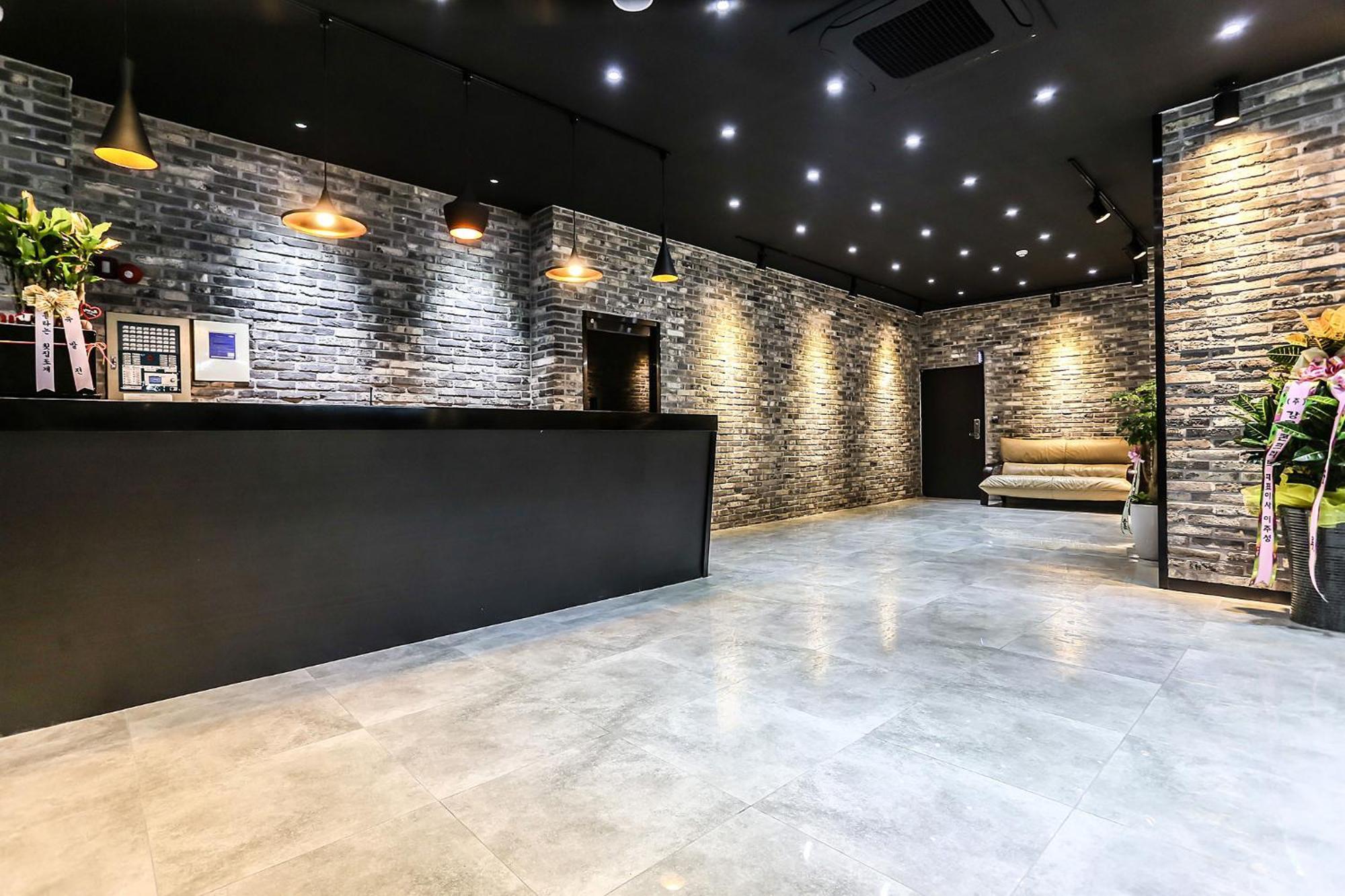 Gangneung Gyeongpodae Hotel Cube Exterior foto